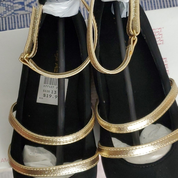 Girls flats - Picture 4 of 8